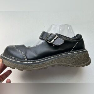LA Underground Shoes Y2K Black Mary Jane Buckle Stitch Academia Size 8.5